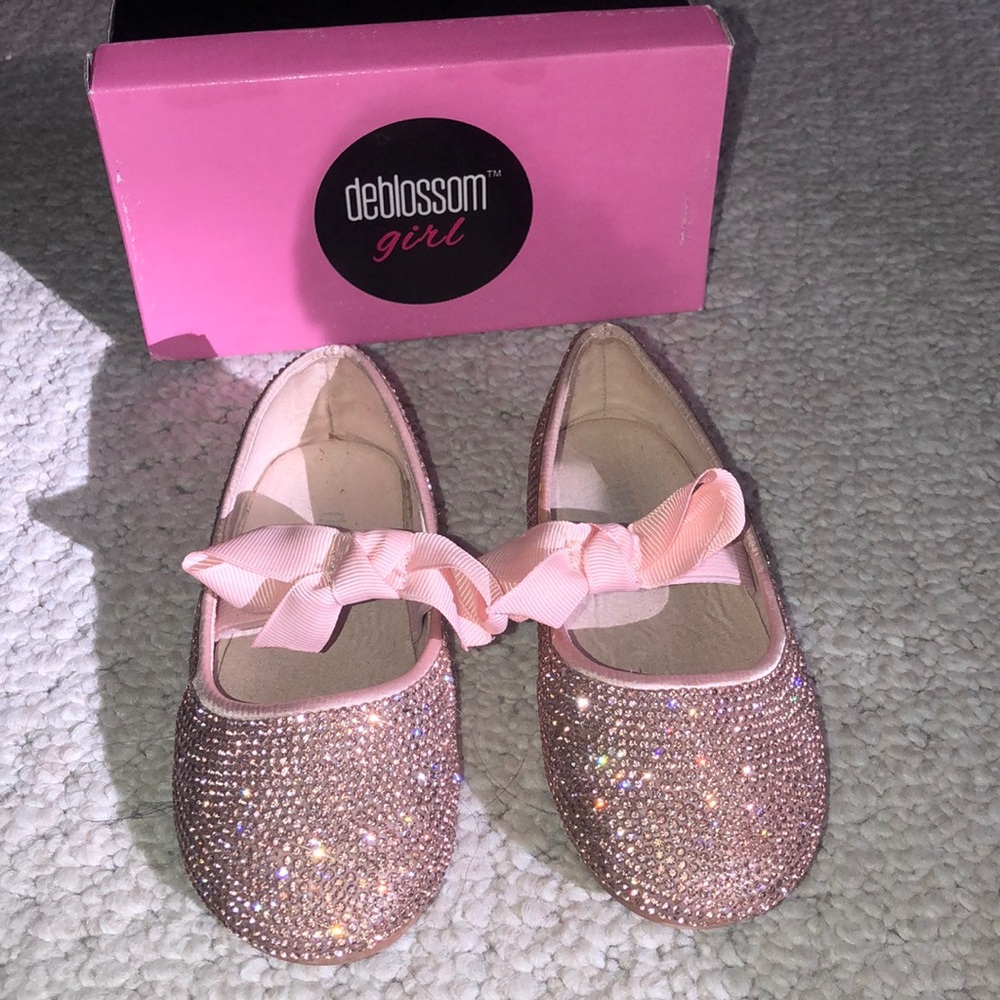 Girls dress shoes size 10